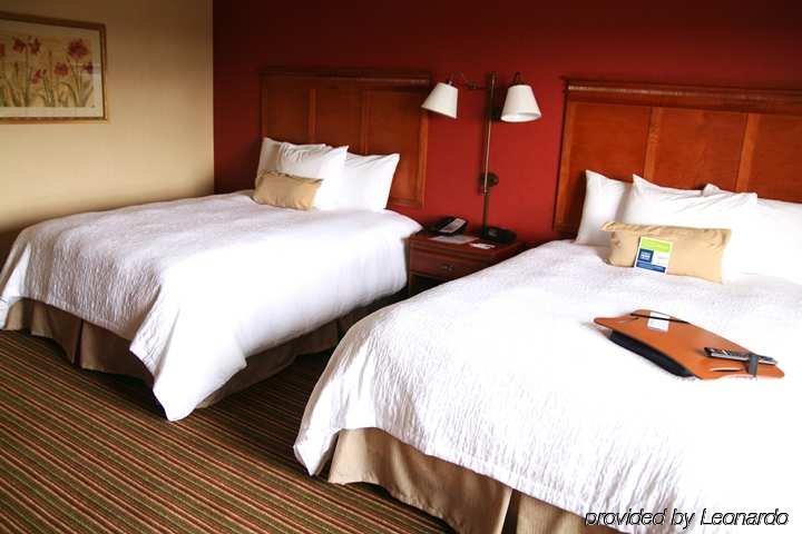 Hampton Inn & Suites Chicago - Libertyville Værelse billede